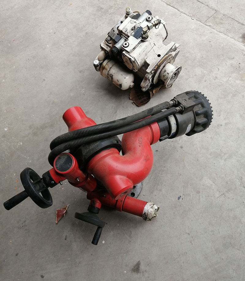 举高消防车液压维修