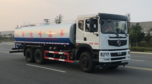 东风T5后双桥20吨洒水车